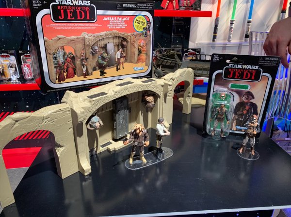 new_vintage_collection_jabba_stuff7